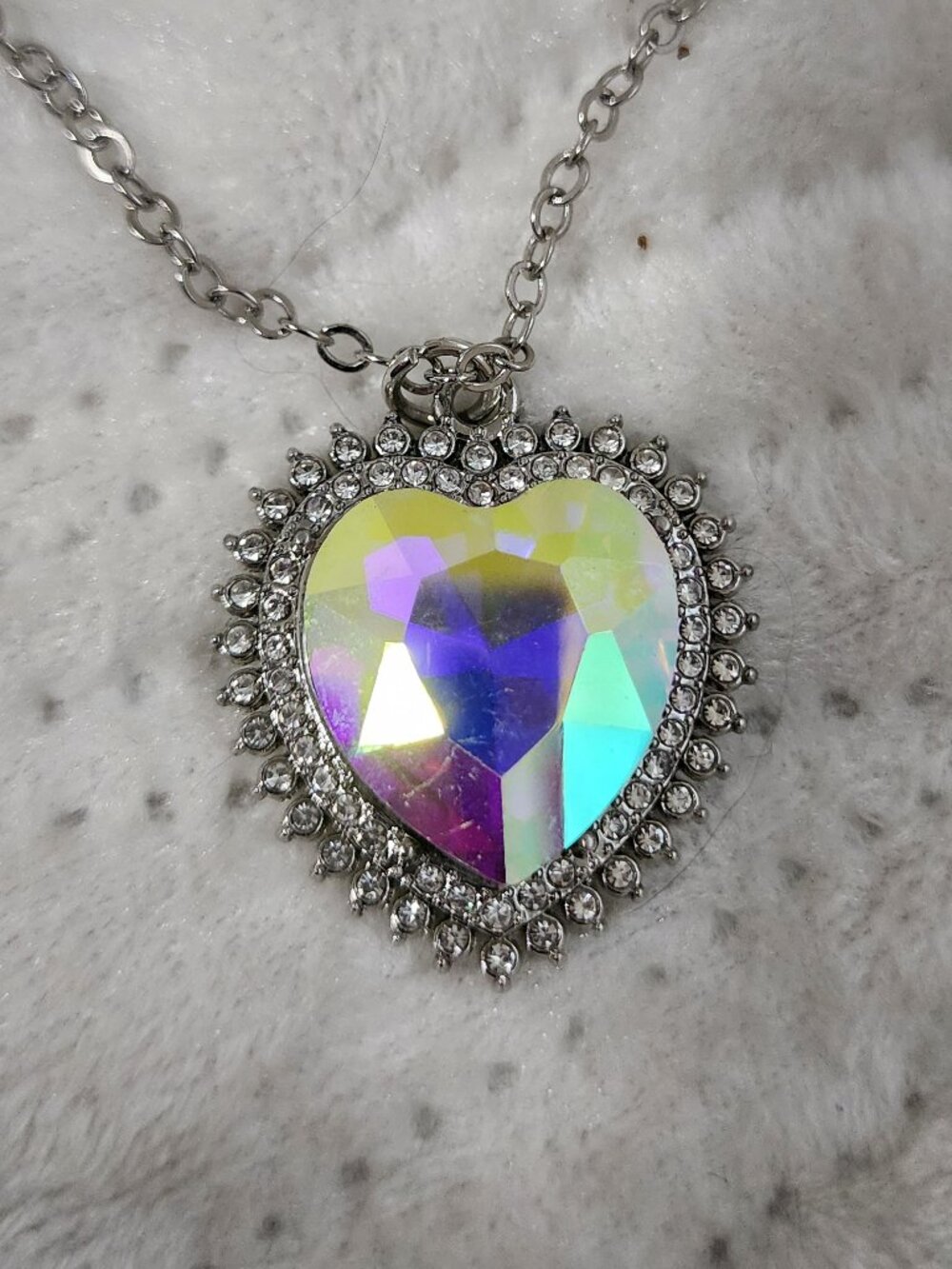 Heart Pendant Necklace, 17" Chain with 2 3/4" extender